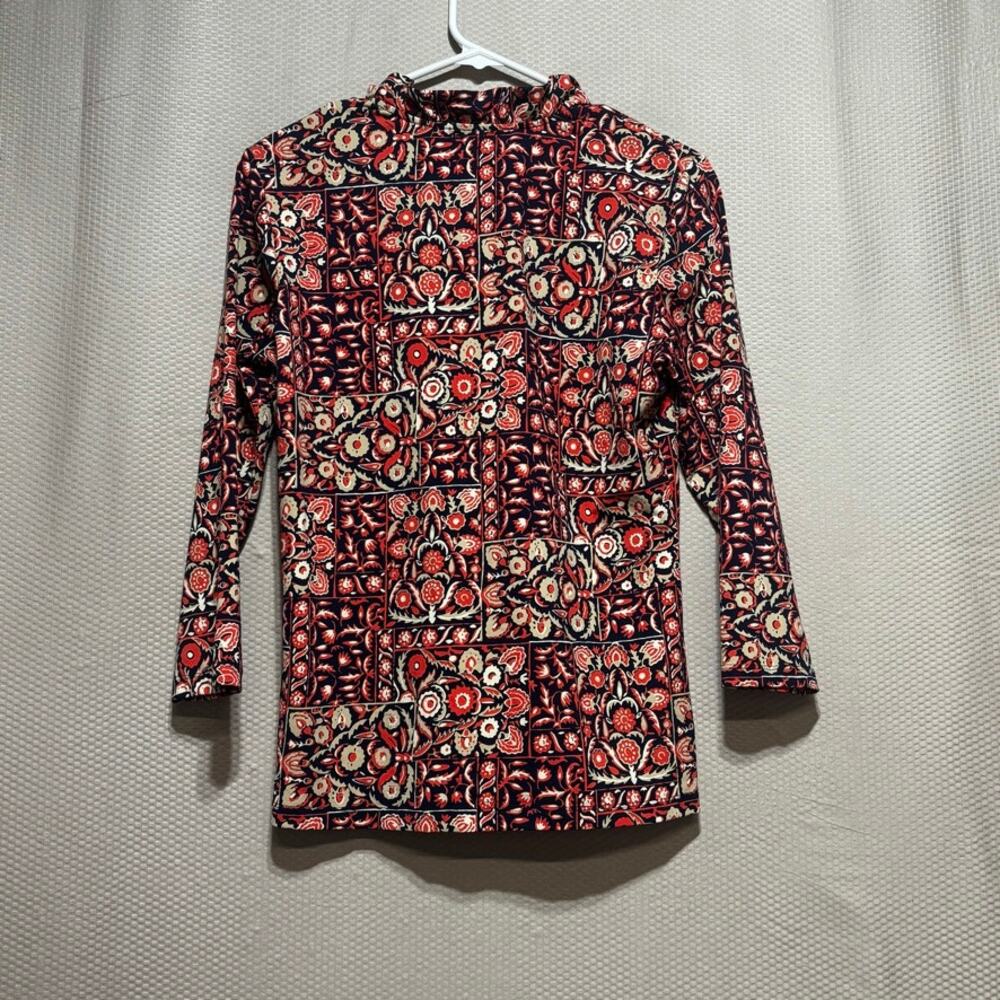 J. McLaughlin Durham Catalina Cloth Red Medallion Ruffle Collar Top 3/4 Sleeve M - Picture 8 of 8